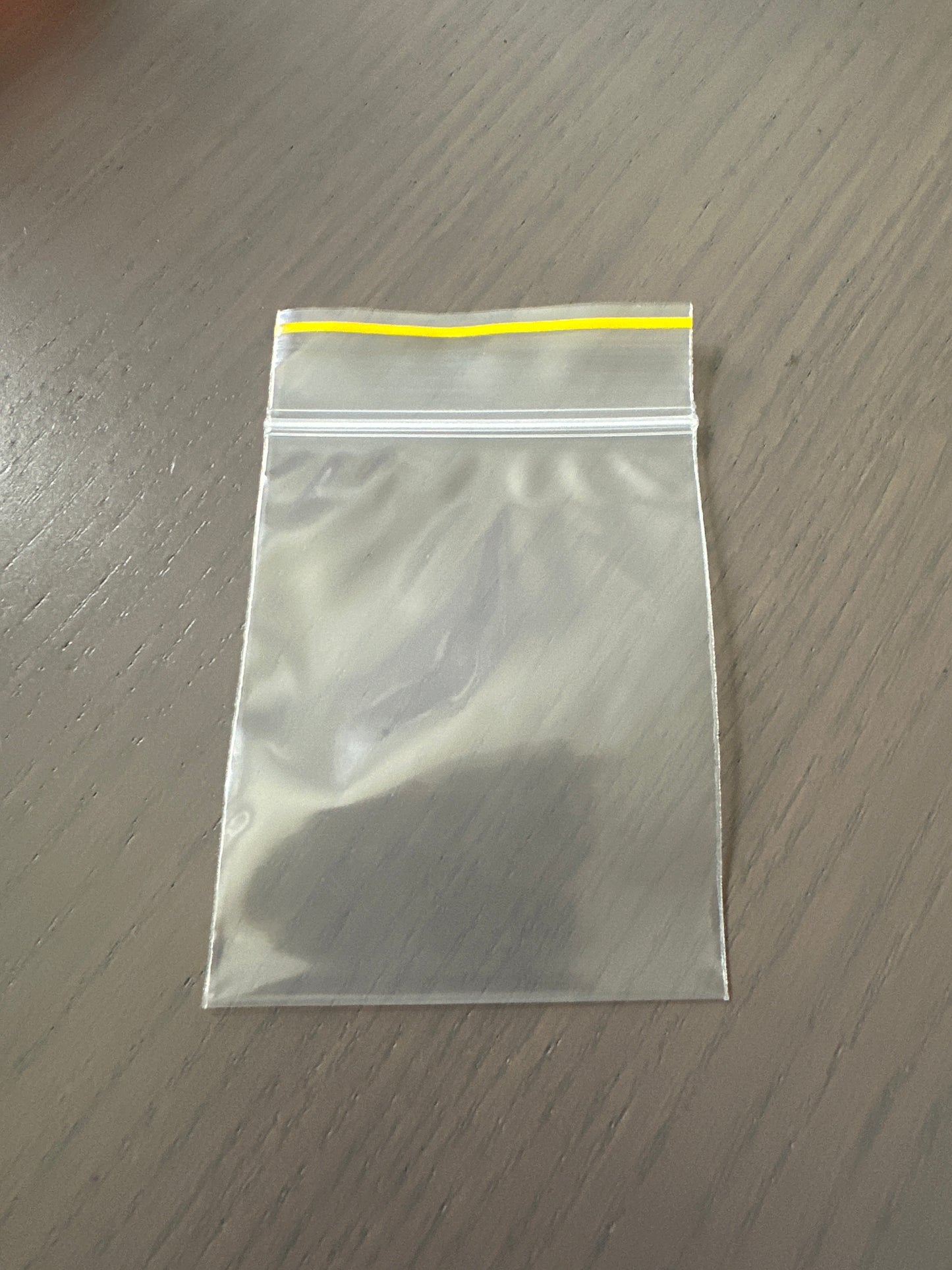 Zwambo Gelbstrich 55 x 65 Druckverschlussbeutel